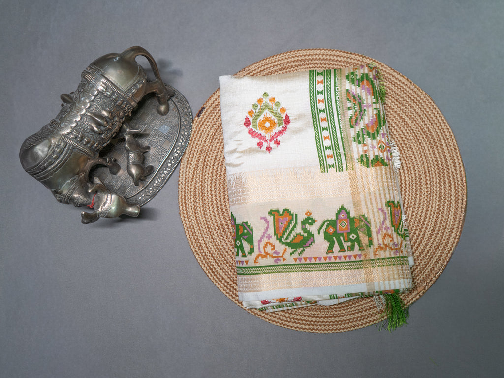 Cream Ikkat Handloom Silk Saree