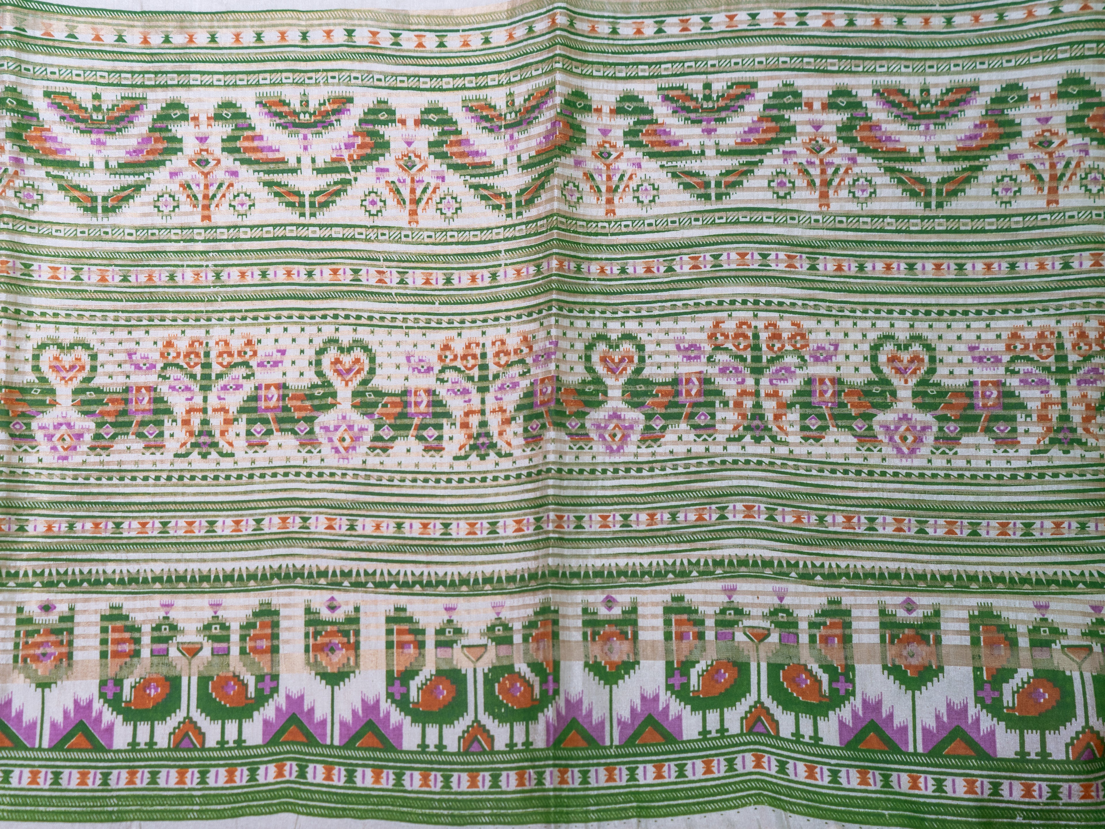 Cream Ikkat Handloom Silk Saree