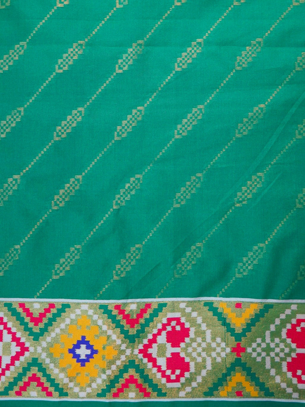 Deep Green Pochampally Patola Saree